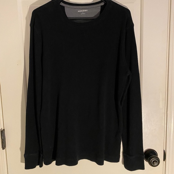 Banana Republic Black men’s waffle shirt large